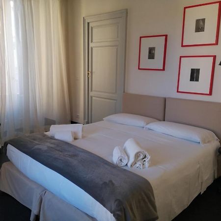 Hotel Palazzo Melfi Comiso Esterno foto