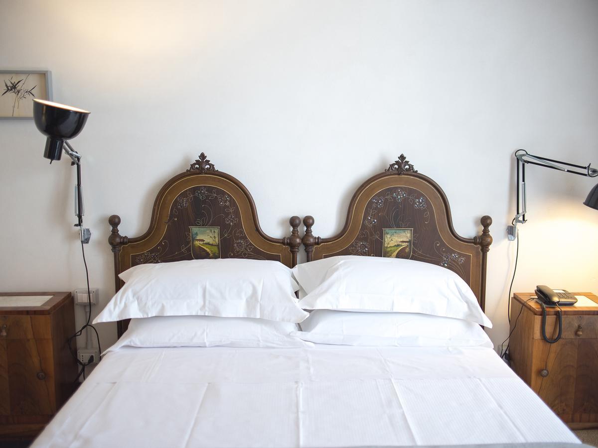 Hotel Palazzo Melfi Comiso Esterno foto